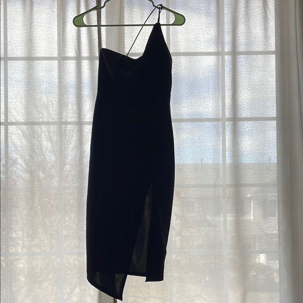 Sexy One-Shoulder Dress with high slit